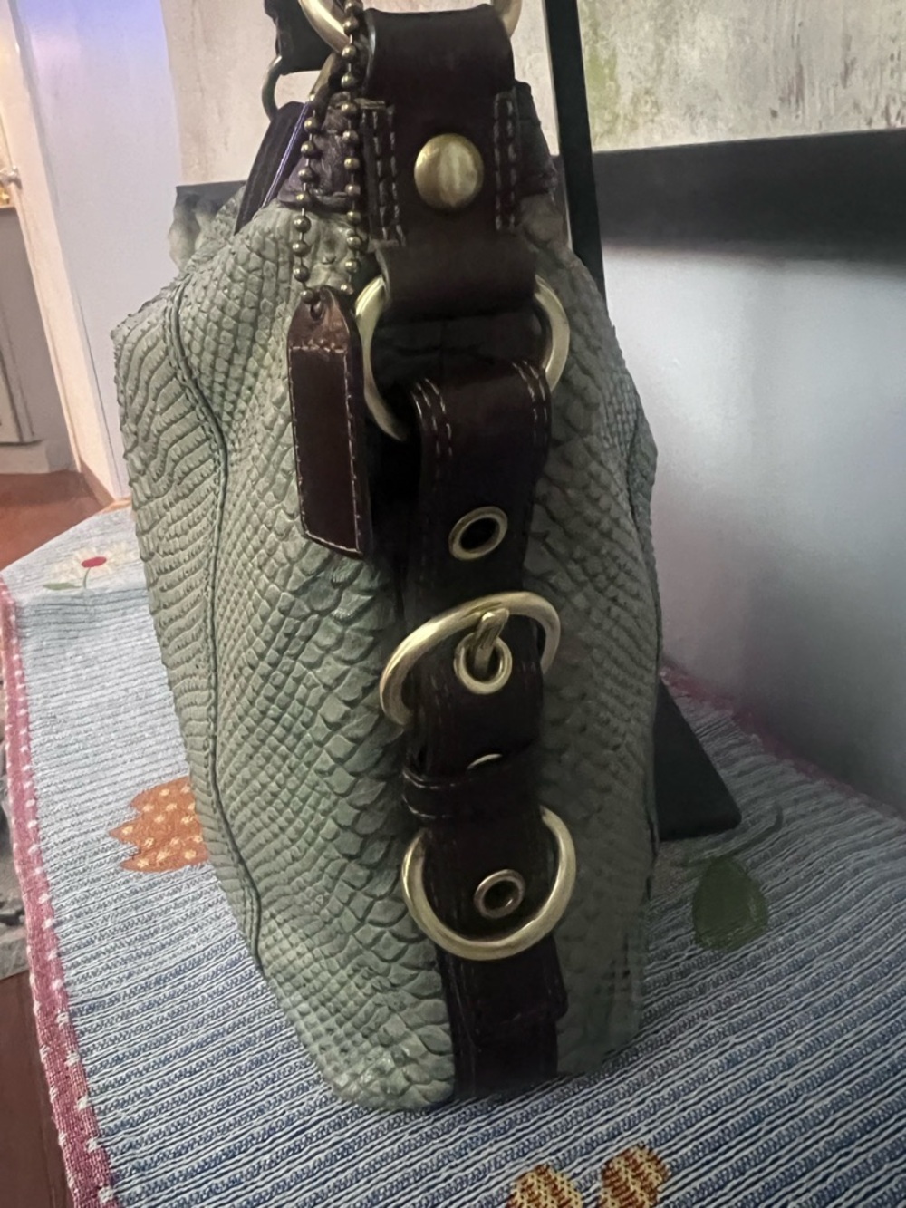 Coach Chelsea Turnlock Light Green Snakeskin Leather Hobo 2007/Y2K - Picture 8 of 14